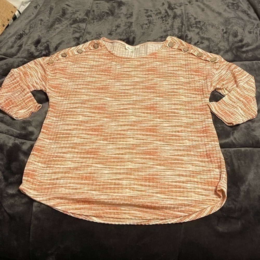Above & Beyond size Large